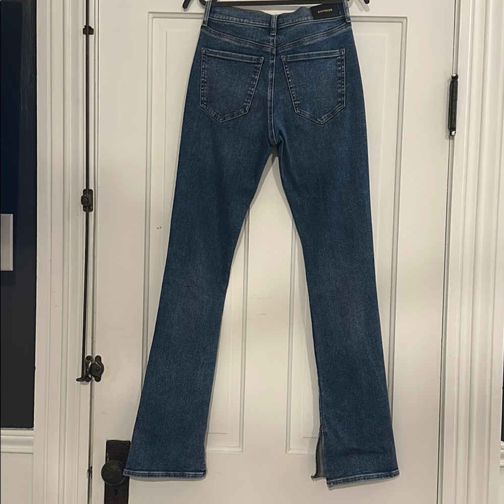 Express Jeans! - Picture 2 of 4